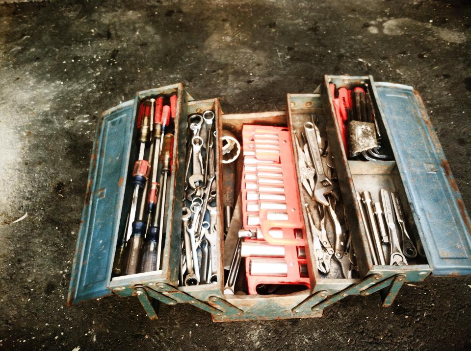 10 tools every VW bus owner should have